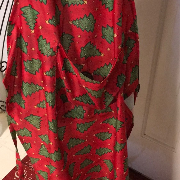 Christmas Apron handmade red with green trees - Picture 5 of 5